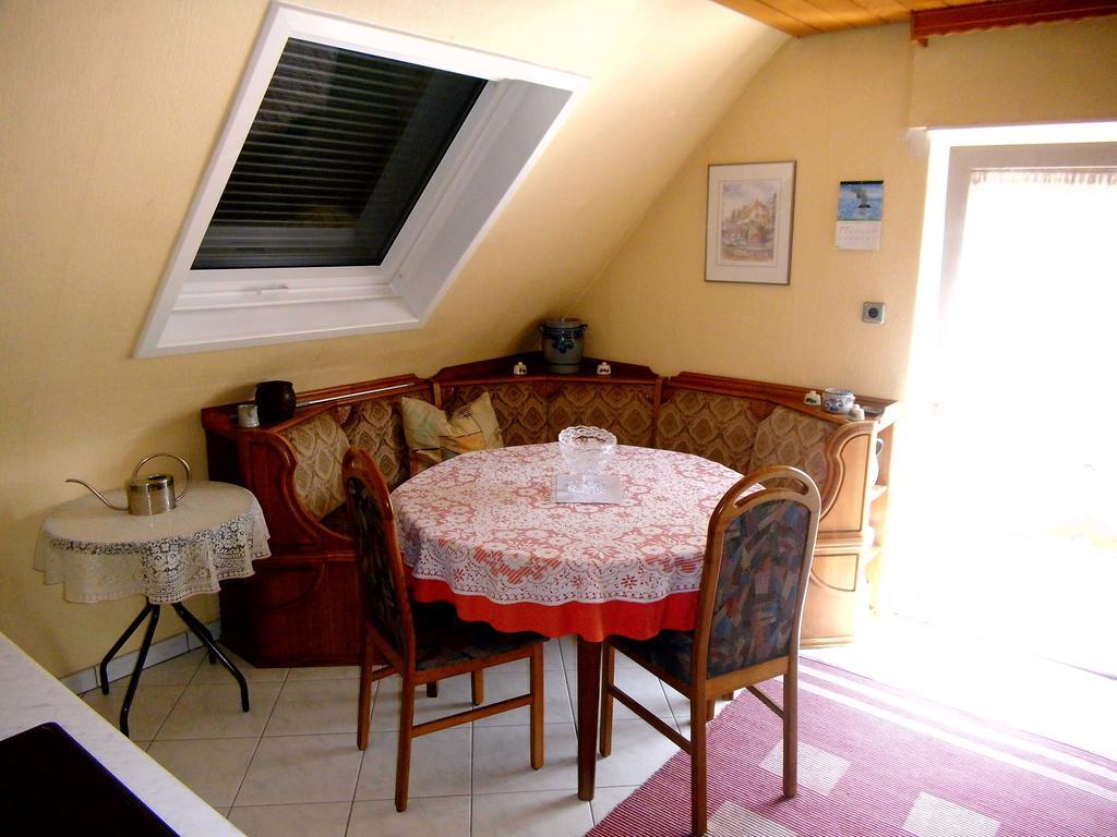 Ferienappartement Obrigheim Mosbach  Habitación foto